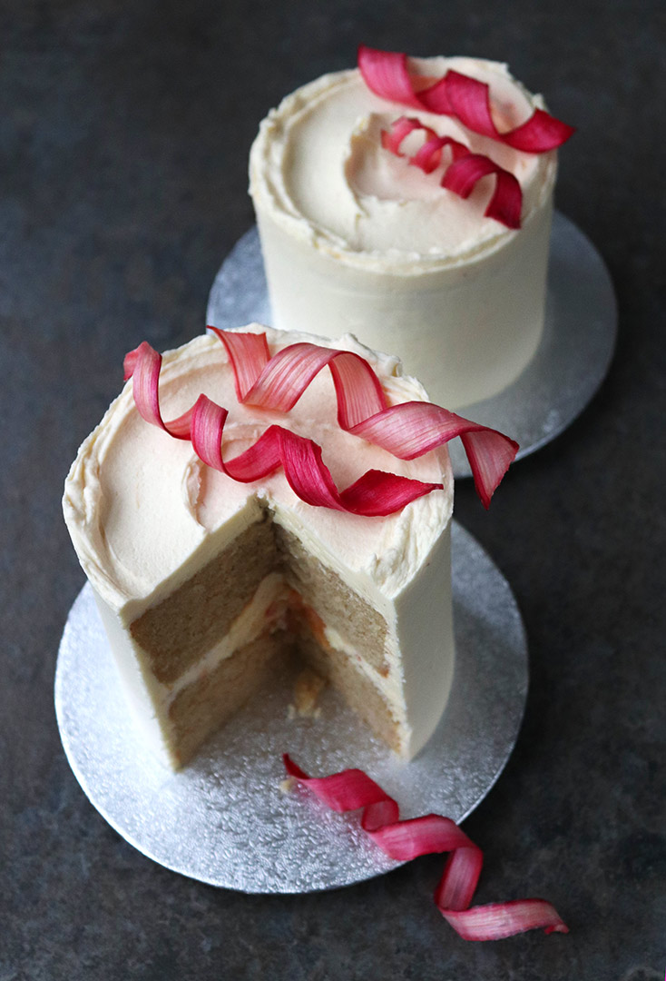 A tender, moist white chocolate cake, made with buttermilk and organic white chocolate, and layered with vanilla-roasted rhubarb. All ingredients gluten-free
