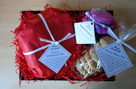 Christmas Hamper: 6-inch gluten free Luxury Xmas Cake, Jar of Chilli Chutney, Pack of 6 glutenfree Mince Pies (not available this year). All ingredients gluten free